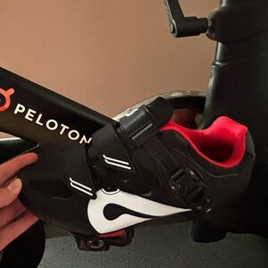 Peloton Cycling Women’s shoe